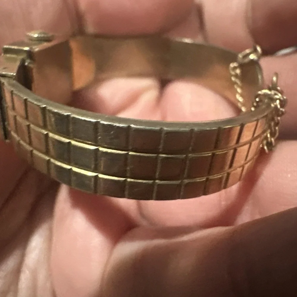 Wittnauer elegant gold